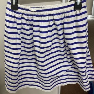 Perfect skirt with pockets